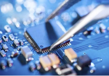 恒流源与恒压源的比较优势以及应用